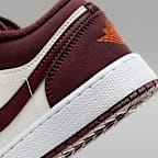 Air Jordan 1 Low Older Kids' Shoes
