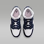 Air Jordan 1 Mid Older Kids' Shoes