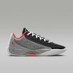 Tenis de básquetbol Luka .77 "Space Navigator"