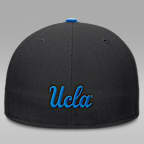 Gorra universitaria marca Jordan Dri-FIT ajustada para hombre UCLA Pro