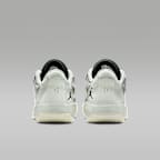 ルカ .77 PF "Gone Camping" バスケットボールシューズ