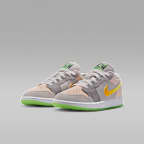 Air Jordan 1 Low Sneaker School Older Kids' Shoes