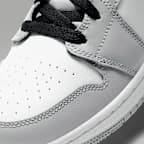 Jordan 1 Mid Older Kids' Shoes