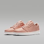 Air Jordan 1 Retro Low Men's Shoes