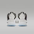 ジョーダン コートサイド 23 メンズシューズ