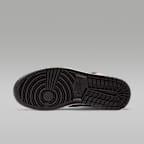 Air Jordan 1 Mid Shoes