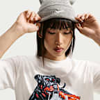 Nike Sportswear Classic Women's Oversized T-Shirt