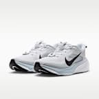 Nike Pegasus 42 EasyOn Men's Road-Running Shoes