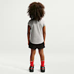 Nike Futura T-Shirt (jüngere Kinder)