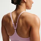 Damski stanik sportowy z regulacją i wkładkami zapewniający lekkie wsparcie Nike Indy