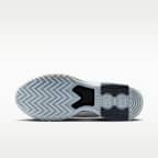 Chaussure de basket LeBron Witness 9