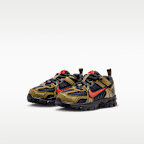 Nike Vomero 5 Younger Kids' Shoes with Reflective Design Accents