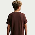 Playera para niños talla grande Nike Sportswear