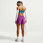 Shorts de correr Dri-FIT de tiro medio con forro de ropa interior para mujer Nike Tempo