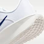 Nike Quest 6 Straßenlaufschuh (Damen)