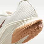 Tenis de tenis para cancha dura para mujer Nike Vapor 12