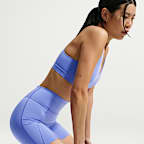 나이키 유니버사 여성 하이웨이스트 5인치 노 프론트 심 바이커 쇼츠