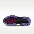รองเท้าวิ่งโร้ดรันนิ่งผู้หญิง Nike Vomero 18
