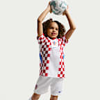 Tredelat fotbollsställ Nike Replica Kroatien 2026 för barn