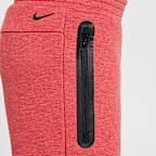 Conjunto de cuello redondo de dos piezas Nike para niños talla pequeña