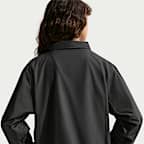 Nike Sportswear Club Older Kids' Repel Coaches' Jacket
