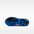 Nike Team Hustle D 12 Big Kids' Basketball Shoes