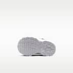 Nike Air Max Moto 2K 嬰幼兒鞋款