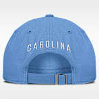 Gorra universitaria Nike ajustable para hombre North Carolina Legacy Club