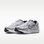 Nike Zoom Vomero 5 Women's Shoes