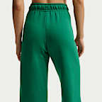 Nike Sportswear Club Fleece Women's Mid-Rise Wide-Leg Sweatpants