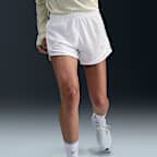 Shorts de correr Dri-FIT de tiro medio con forro de ropa interior para mujer Nike Tempo