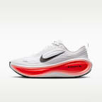 Tenis de correr en pavimento para hombre Nike Vomero Plus