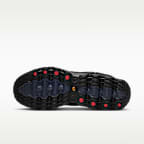 Tenis para mujer de cuero Nike Air Max Dn8