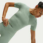 Playera de manga corta Dri-FIT para mujer Nike Zenvy