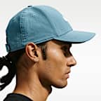 หมวกแก๊ป Swoosh มีโครง Nike Dri-FIT Club
