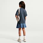 Nike Sportswear Essential Older Kids' (Girls') T-Shirt