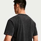 Nike Men's T-Shirt