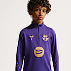 Playera de entrenamiento de futbol Kobe de tejido Knit Dri-FIT del FC Barcelona visitante Strike para niños talla grande