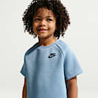 Nike Little Kids' Tech Fleece T-Shirt and Shorts Set
