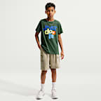 Playera para niños talla grande Nike Sportswear Club