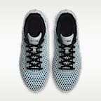 LeBron Witness X PER Basketball Shoes