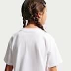 Nike Sportswear Older Kids' (Girls') T-Shirt