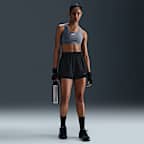 Shorts Dri-FIT 2 en 1 para mujer Nike One