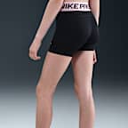 Nike Pro Kız Çocuk Şortu