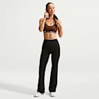 Nike Indy 輕度支撐型女款可調式襯墊運動內衣