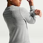 Playera de cuello redondo de manga larga Dri-FIT UV para niño talla grande Nike Primary Nano