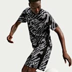 Nike Academy+ Dri-FIT fotbollsshorts för män