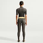 Legginsy damskie z wysokim stanem i wstawką w kształcie litery V NikeSKIMS Weightless