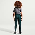 Nike Academy Older Kids' Dri-FIT Football Pants