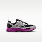 Tenis para niños grandes Nike Vomero 5